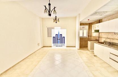 Apartment - Studio - 1 Bathroom for rent in Muwaileh - Sharjah Apartment - Studio - 1 Bathroom for rent in Muwaileh - Sharjah