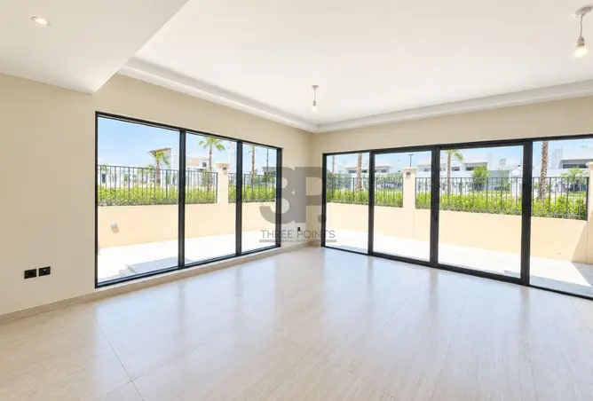 151378115 - Property Image 2