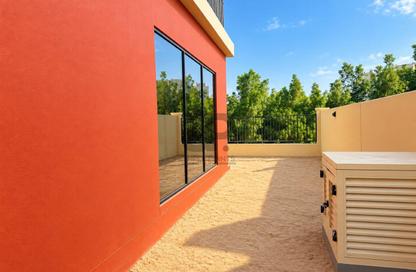 Villa - 5 - 6 for sale in Portofino - Damac Lagoons - Dubai