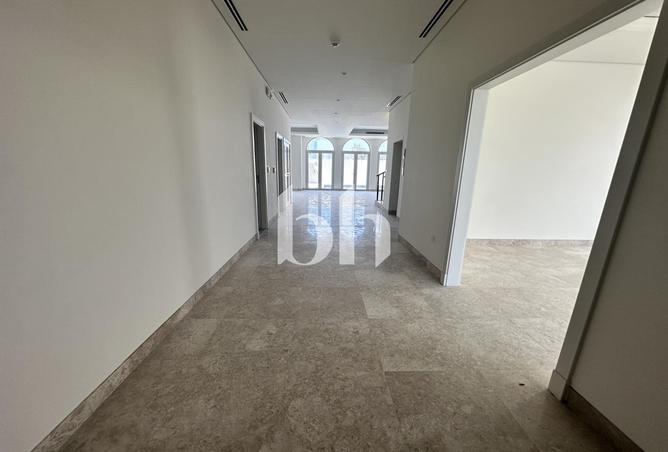 73578379 - Property Image 3