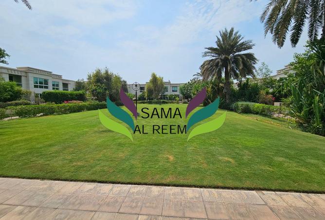 3 Bed +Maid | Private Garden | Pool | Umm Suqeim 2 photo 3