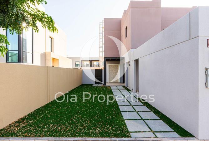 132514405 - Property Image 2
