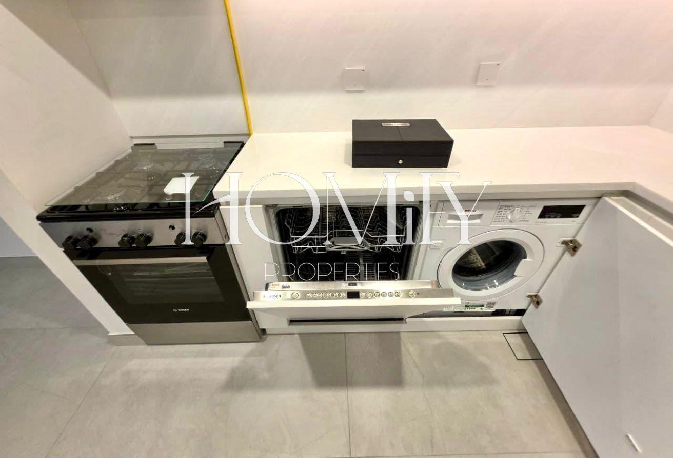 KITCHEN APPLIANCES | LOWER FLOOR | MODERN photo 4