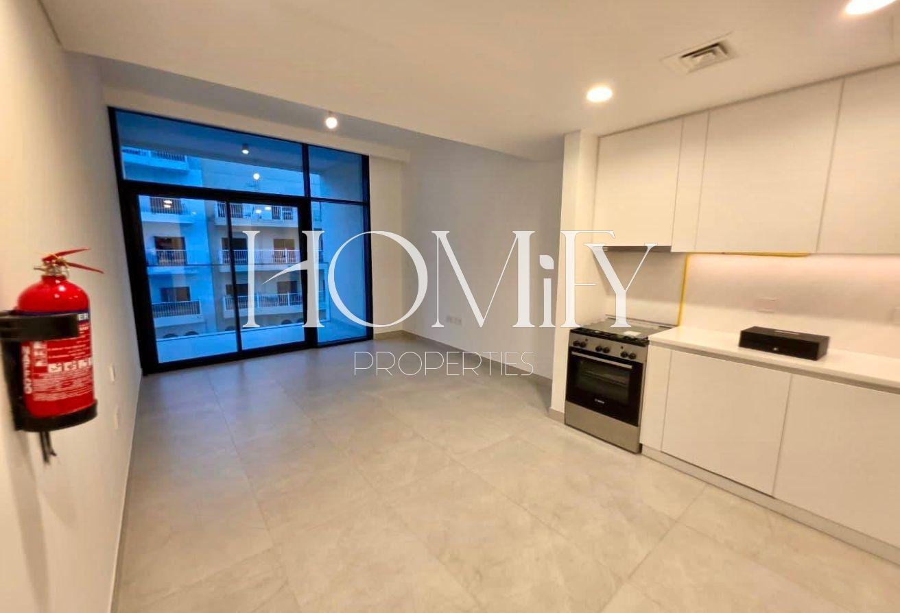 KITCHEN APPLIANCES | LOWER FLOOR | MODERN photo 5