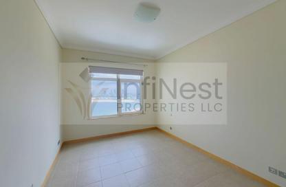 Apartment - 1 Bedroom - 2 Bathrooms for rent in Al Das - Shoreline Apartments - Palm Jumeirah - Dubai