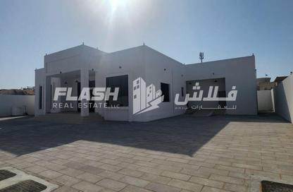 Whole Building - 4 Bedrooms - 6 Bathrooms for rent in Al Dhait South - Al Dhait - Ras Al Khaimah