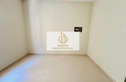 Apartment - Studio - 1 Bathroom for rent in Muwailih Building - Muwaileh - Sharjah