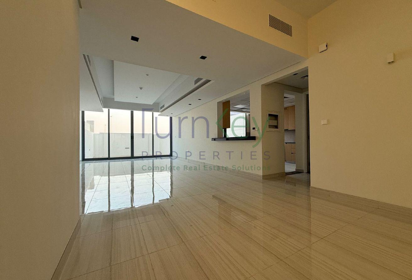 3 Bed plus Maids | Well Maintained | Spacious photo 2