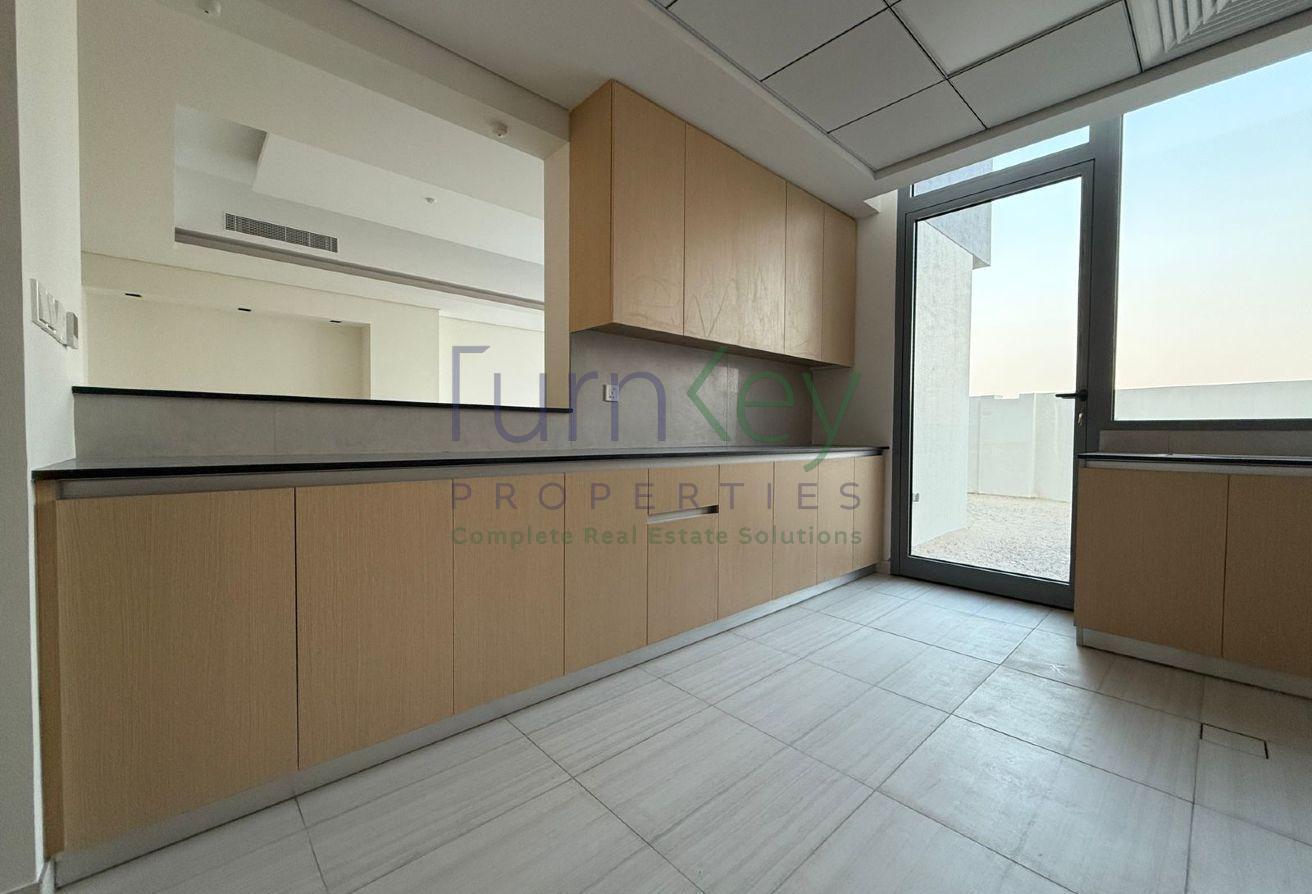 3 Bed plus Maids | Well Maintained | Spacious photo 7