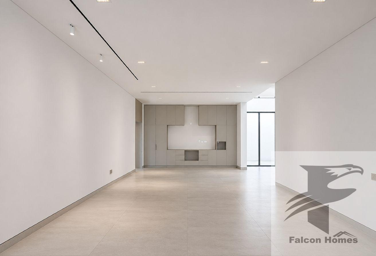 Brand-New | 5BR Villa | Private Pool and Elevator photo 7