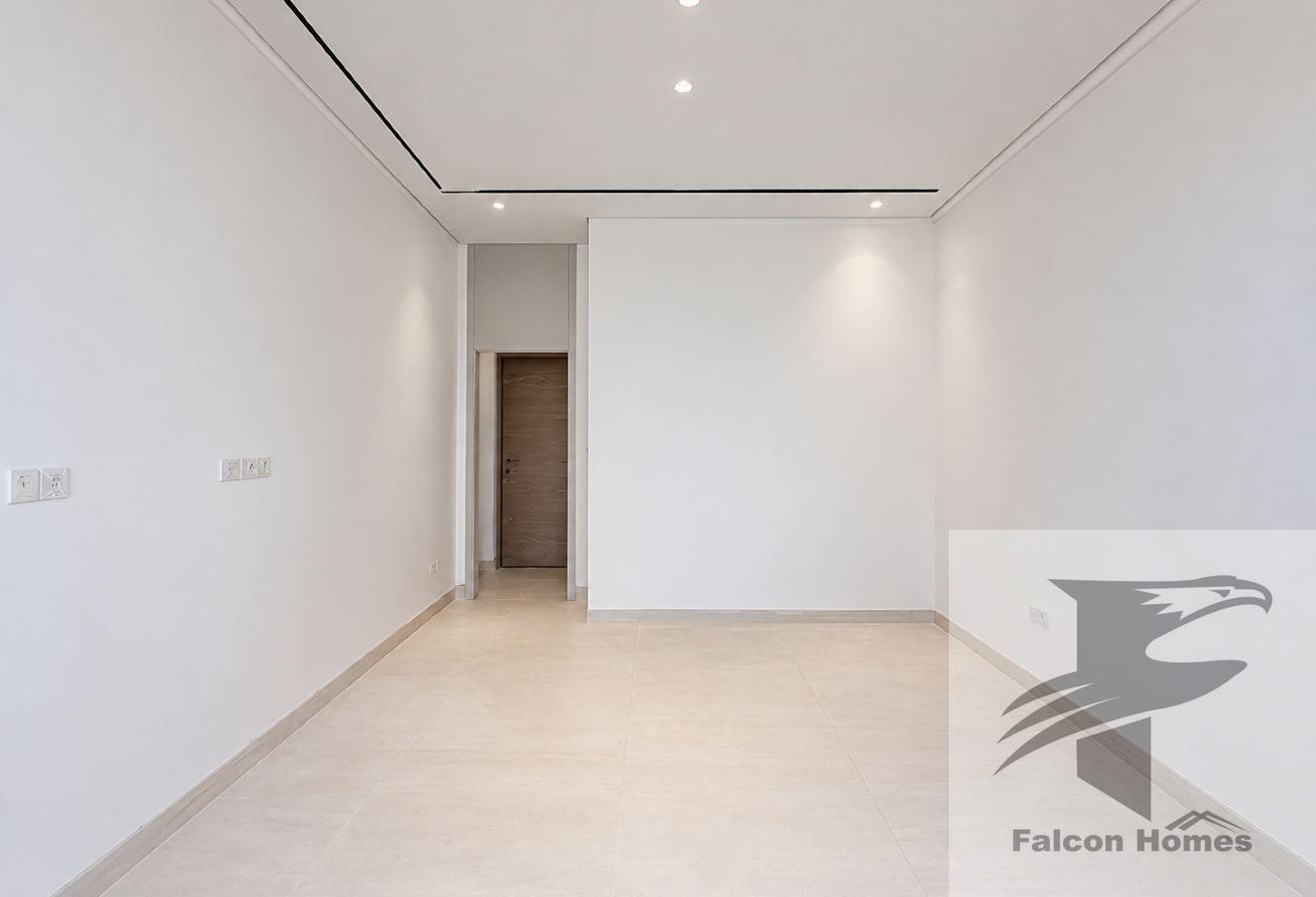 Brand-New | 5BR Villa | Private Pool and Elevator photo 17
