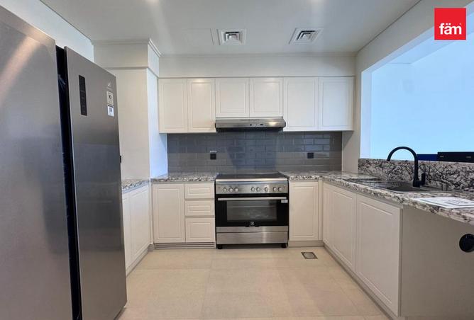 137440035 - Property Image 3