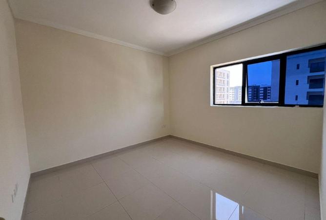 74236672 - Property Image 3