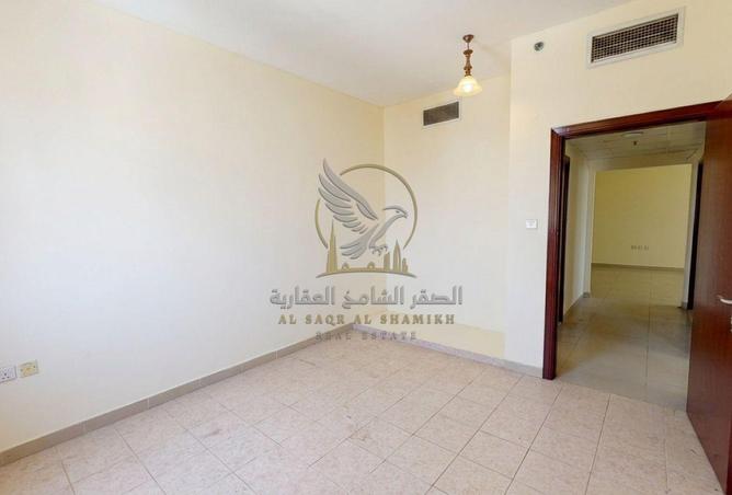 135624983 - Property Image 3