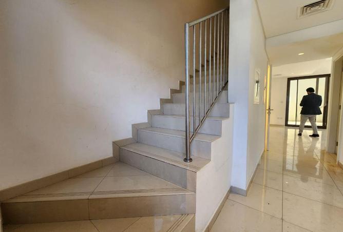 16100403 - Property Image 2