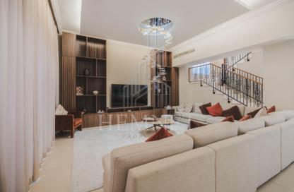Villa - 4 Bedrooms - 5 Bathrooms for rent in Nad Al Sheba Villas - Nad Al Sheba 3 - Nad Al Sheba - Dubai