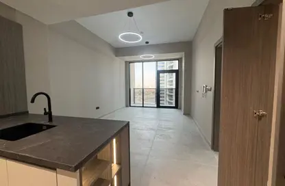 شقة - غرفة نوم - 2 حمامات للايجار في جولف فيزتا هايتس - مدينة دبي الرياضية - دبي