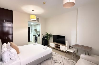 Apartment - Studio - 1 Bathroom for rent in Oasis Residence - Barsha Heights (Tecom) - Dubai