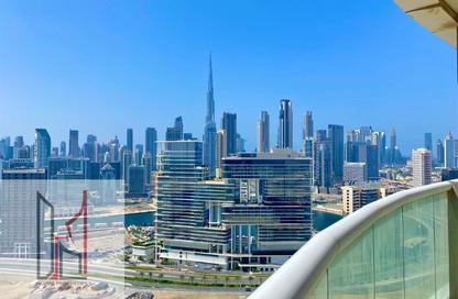 Apartment - 3 Bedrooms - 3 Bathrooms for rent in Tower B - Damac Towers by Paramount - Business Bay - Dubai