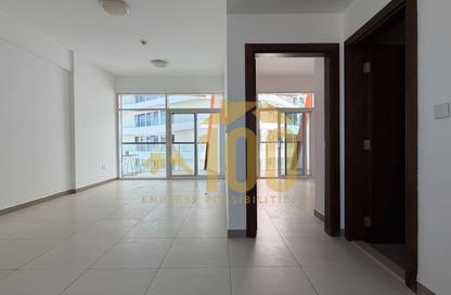 Apartment - 1 - 2 for rent in Binghatti Gateway - Al Jaddaf - Dubai