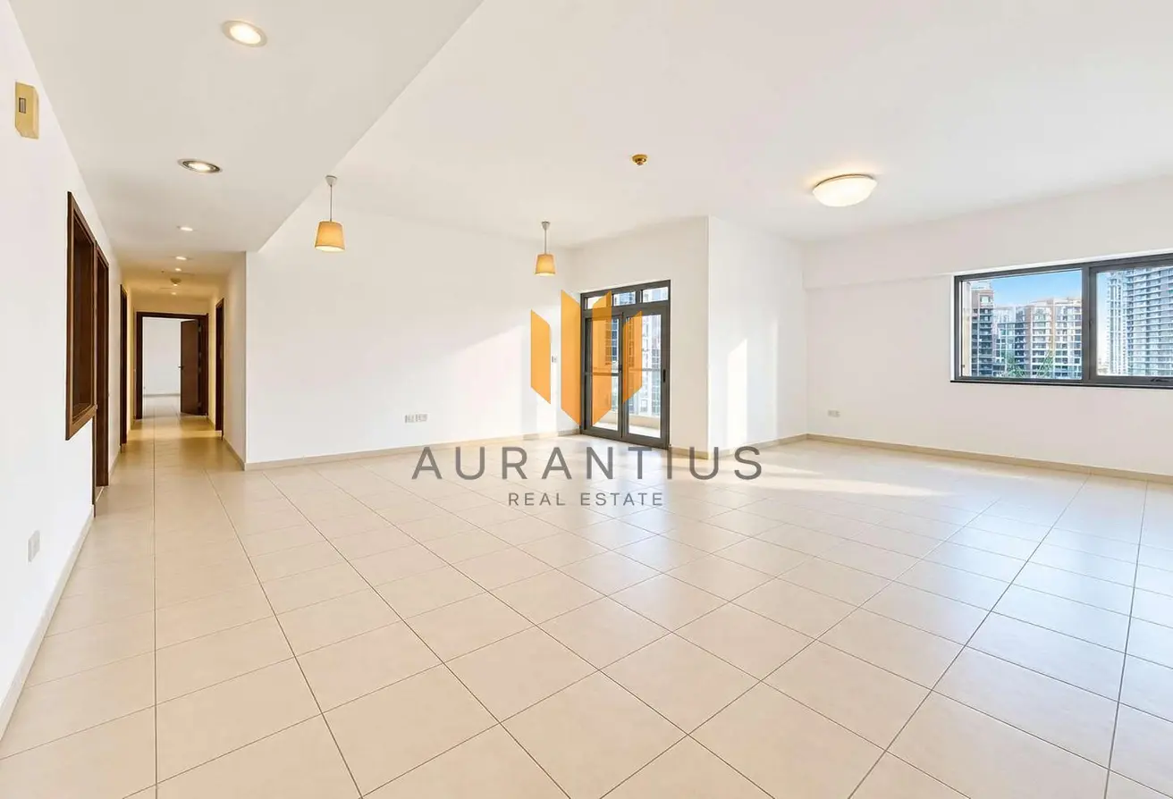 156044481 - Property Main Image