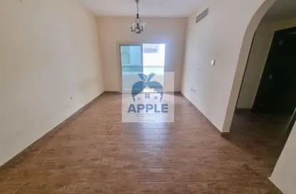 شقة - غرفة نوم - 2 حمامات للايجار في بناية مويليح 29 - مويلح - الشارقة