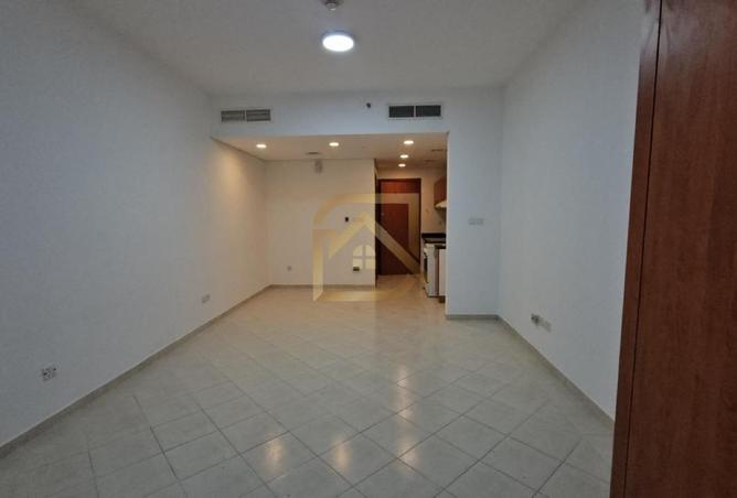 100871621 - Property Main Image