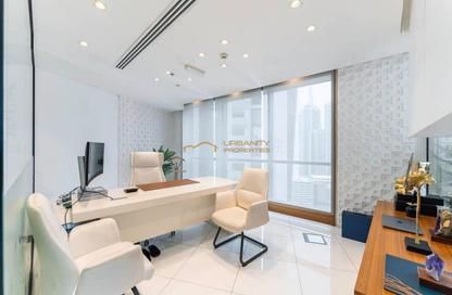 Office Space - Studio for rent in The Regal Tower - Business Bay - Dubai