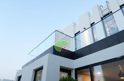 Villa - 3 - 5 for sale in Golf Community - Al Zorah - Ajman Villa - 3 - 5 for sale in Golf Community - Al Zorah - Ajman