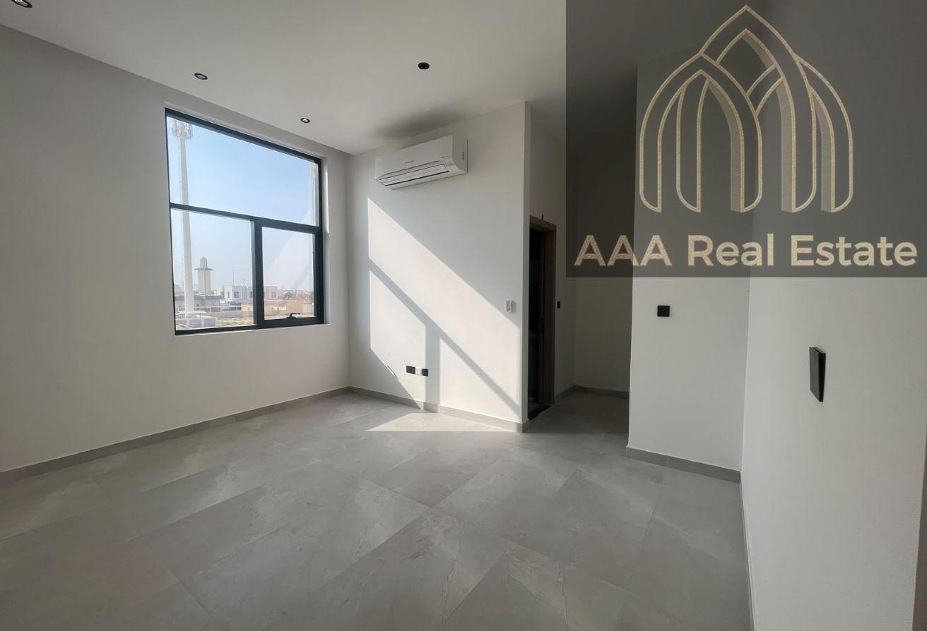 BRAND NEW | PREMIUM FINISHES | SPACIOUS LAYOUT photo 10