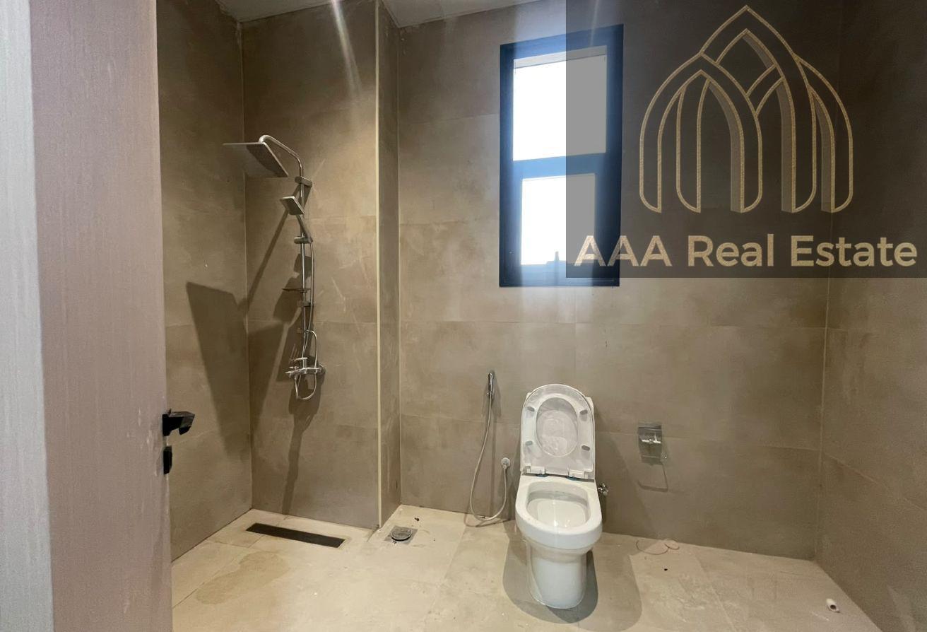 BRAND NEW | PREMIUM FINISHES | SPACIOUS LAYOUT photo 13