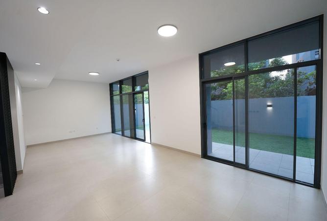 75030839 - Property Image 3