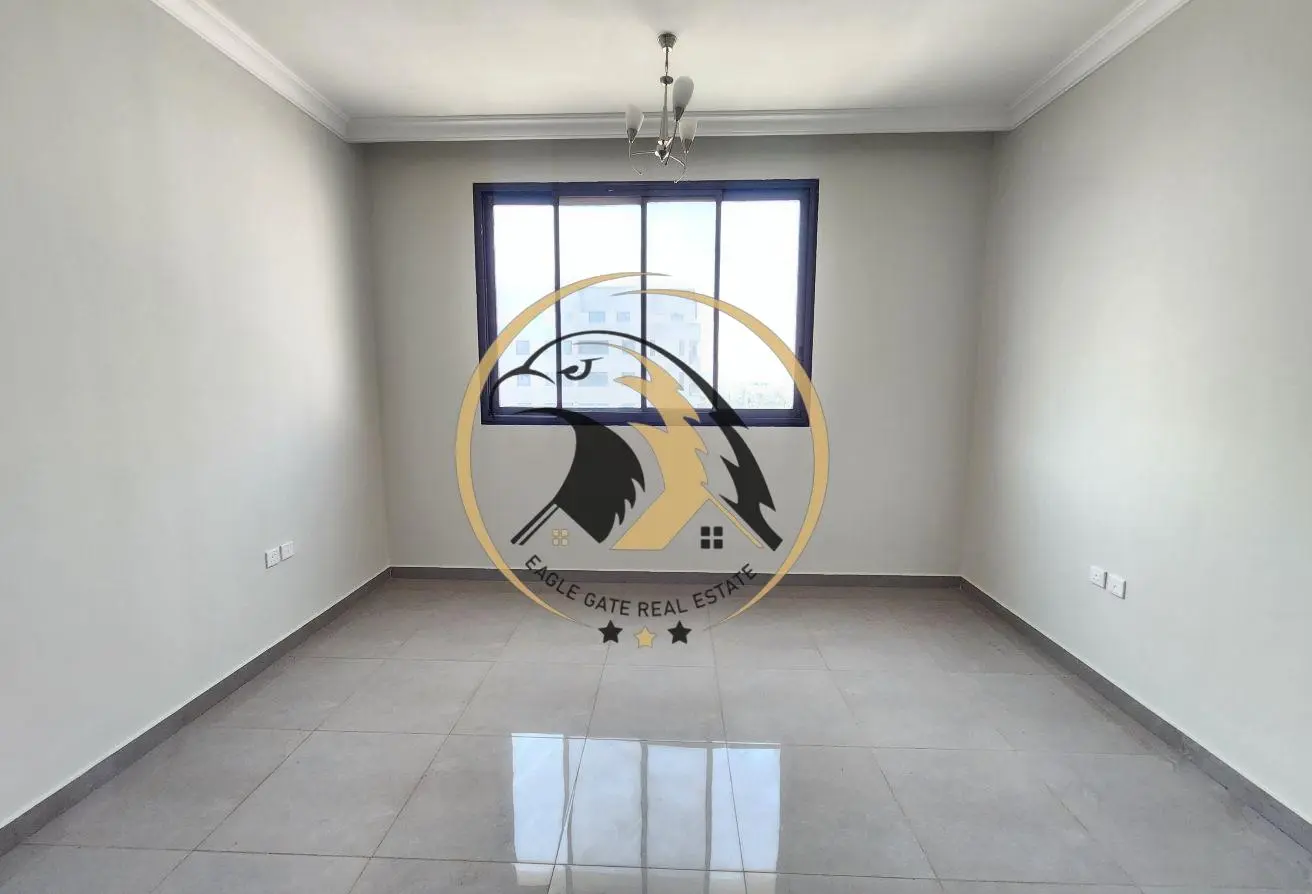 151893700 - Property Main Image