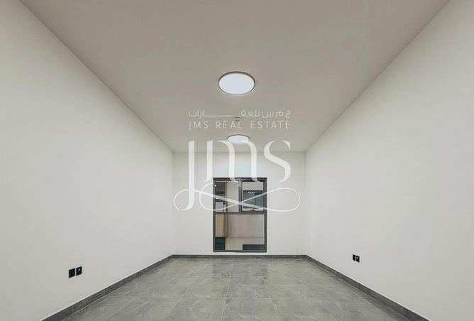 78583092 - صورة العقار 3