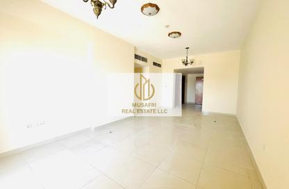 Apartment - 1 Bedroom - 2 Bathrooms for rent in Muwailih Building - Muwaileh - Sharjah