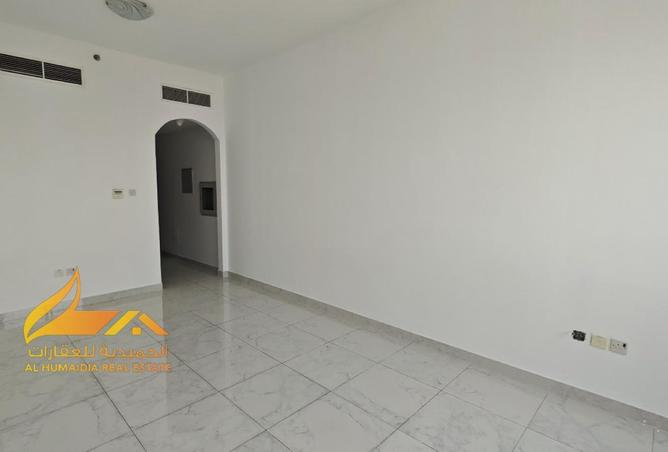 67835839 - Property Image 2