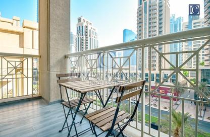 Apartment - 3 Bedrooms - 4 Bathrooms for sale in 29 Burj Boulevard Podium - 29 Burj Boulevard - Downtown Dubai - Dubai