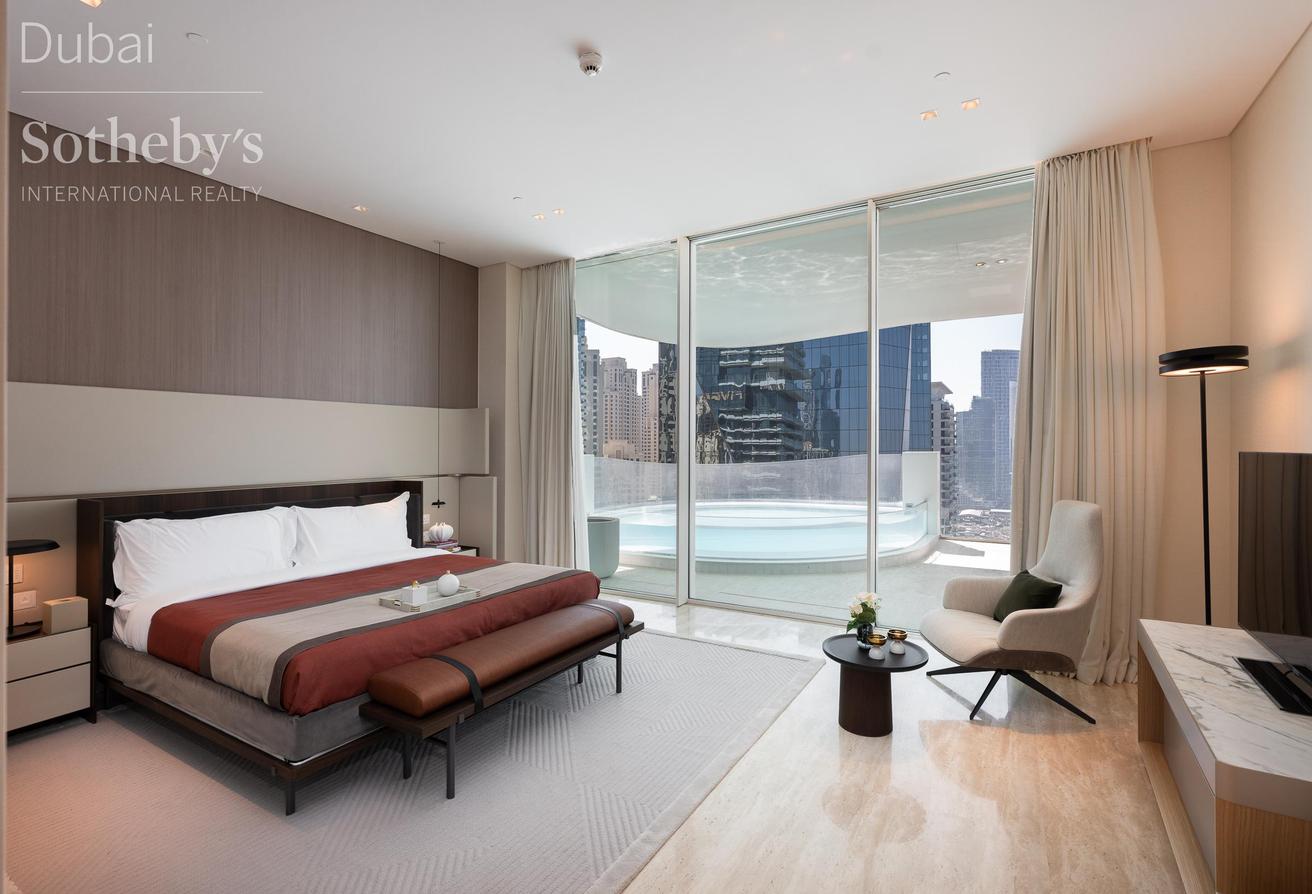 Elevated JBR Apartment with Gulf Views photo 8