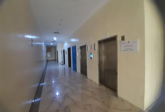 121990942 - Property Image 2