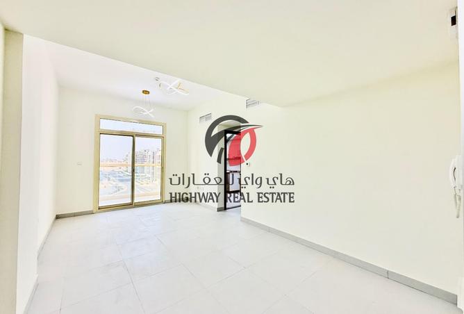 53189130 - صورة العقار 3