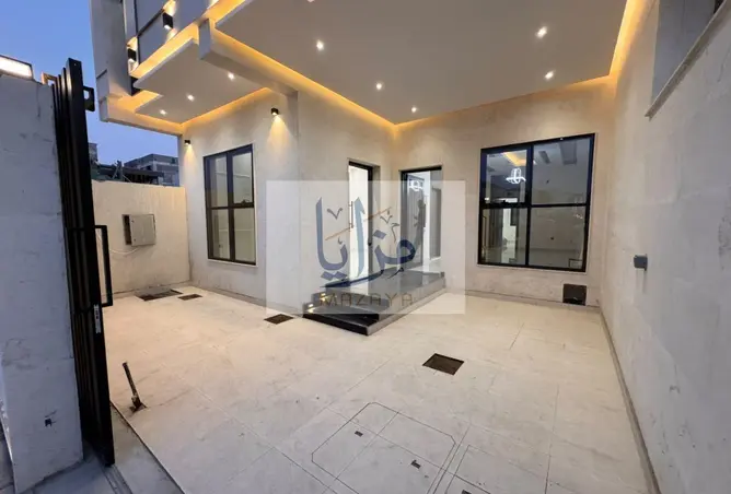 163712598 - Property Image 2