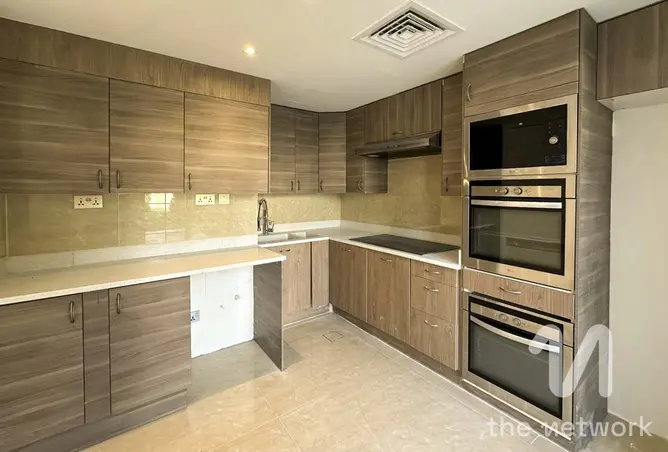 146447402 - Property Image 3