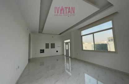 Villa - 3 - 3 for rent in Al Riffa - Ras Al Khaimah