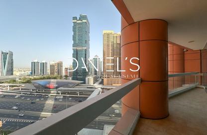 Apartment - 2 Bedrooms - 3 Bathrooms for sale in Dubai Jewel Tower - Dubai Media City - Dubai