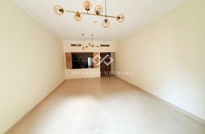 Apartment - 1 Bedroom - 2 Bathrooms for rent in Qamar 9 - Madinat Badr - Al Muhaisnah - Dubai Apartment - 1 Bedroom - 2 Bathrooms for rent in Qamar 9 - Madinat Badr - Al Muhaisnah - Dubai