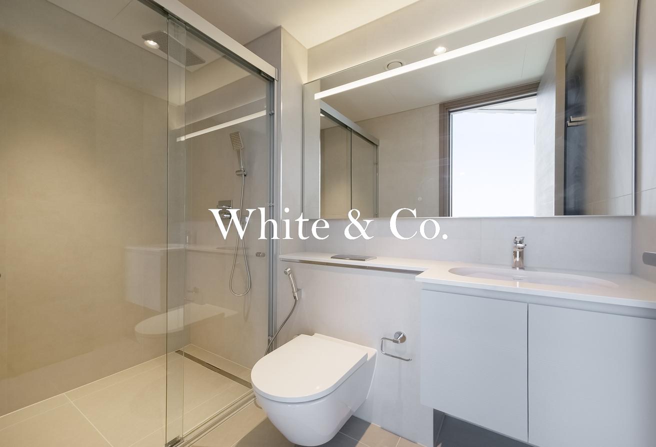 Corner Unit | Outstanding Views | Unique photo 14