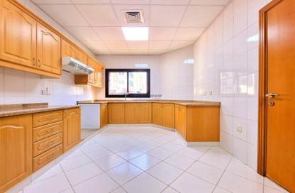 Villa - 3 - 5 for rent in Mirdif - Dubai