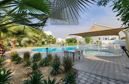 Villa - 4 - 4 for rent in Jumeirah 1 Villas - Jumeirah 1 - Jumeirah - Dubai
