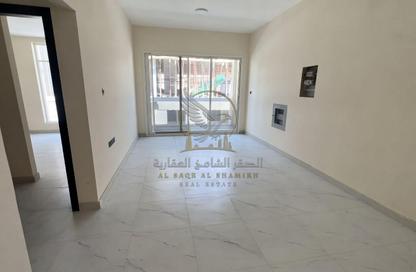 Apartment - 2 - 3 for rent in Al Jurf 3 - Al Jurf - Ajman Downtown - Ajman