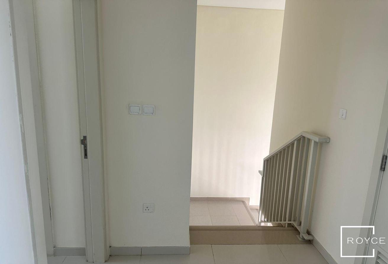 Corner | Single Row | THM Type photo 11